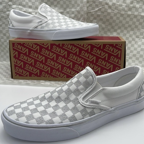 Vans Shoes - Vans WMNS Checkered Classic Slip-On Sneakers 
Metallic True White
VN000CT5W00